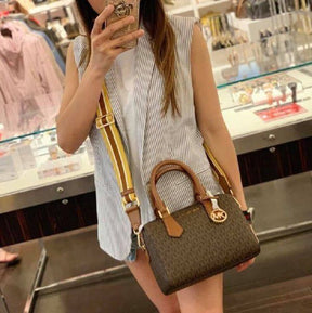 Michael  Kors  Boston  Brown  With  Dust  Bag  (71012  Coffee  Brown)