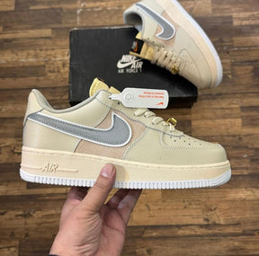 Airforcee 1 Low Beige Reflective As2