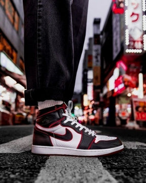 Nikee Air jordan Retro 1 Bloodline Semi UA 155
