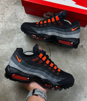 Nikee AirMax 95 Hyper Crimson