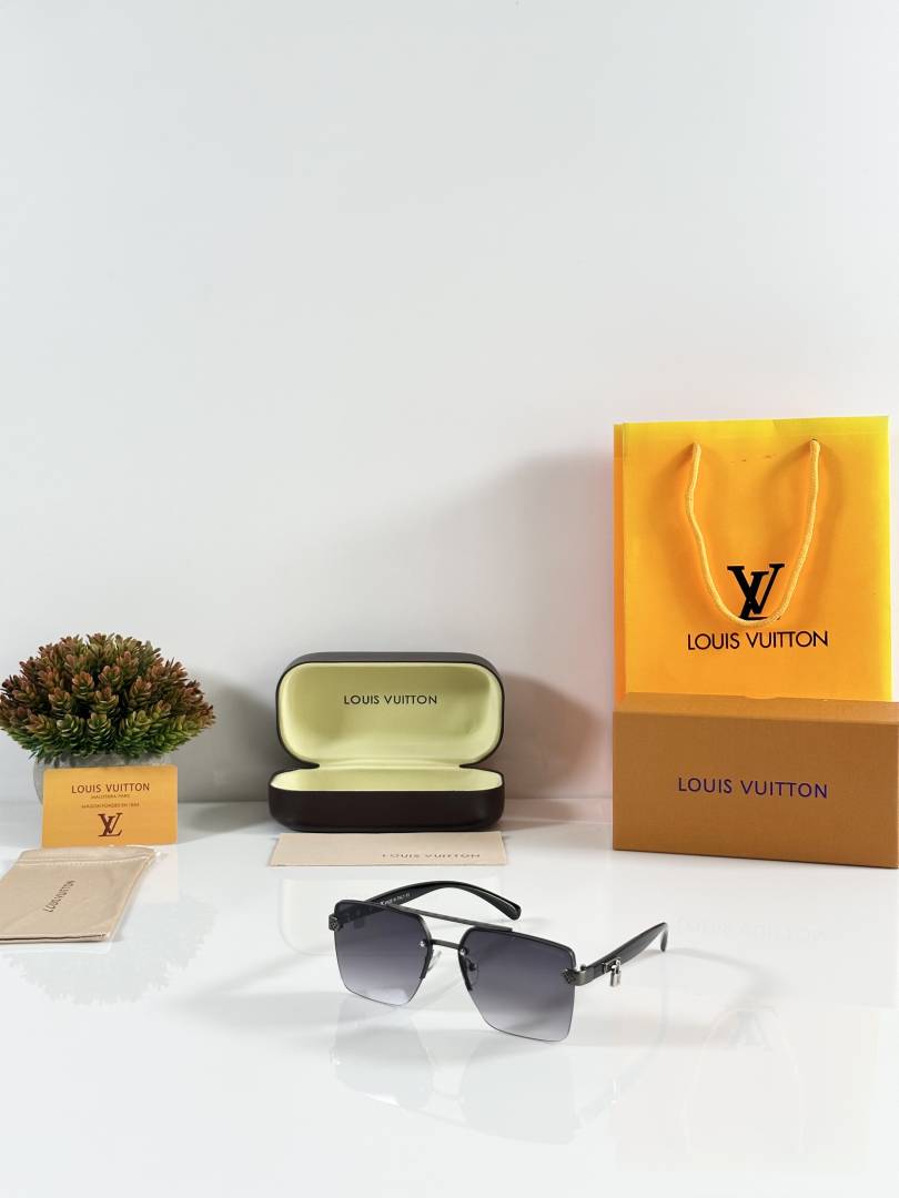 Louis Vuitton 5131 Gun Black DC