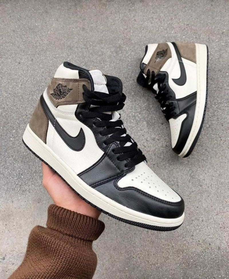 NIK Air JORDAN RETRO 1 HIGH MOCHA SEMI UA