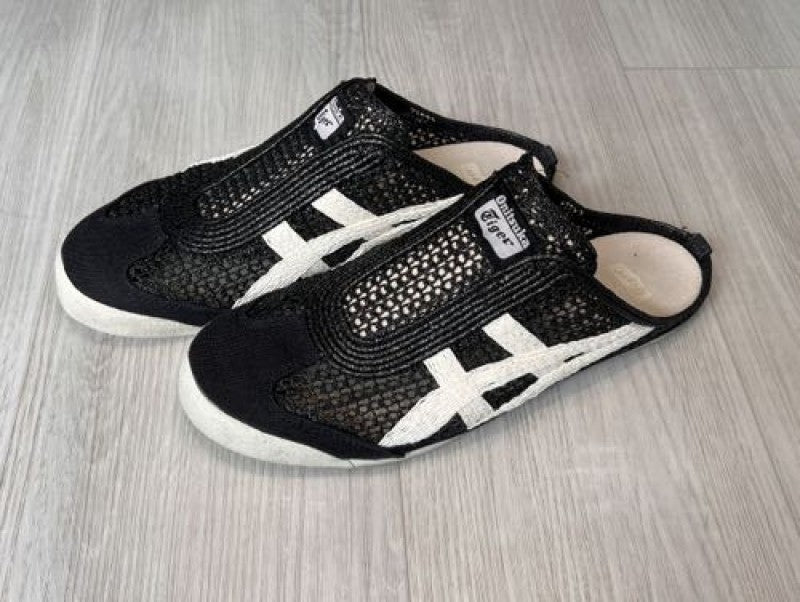 Onitsuka Tiger Sabot Slip On Black White