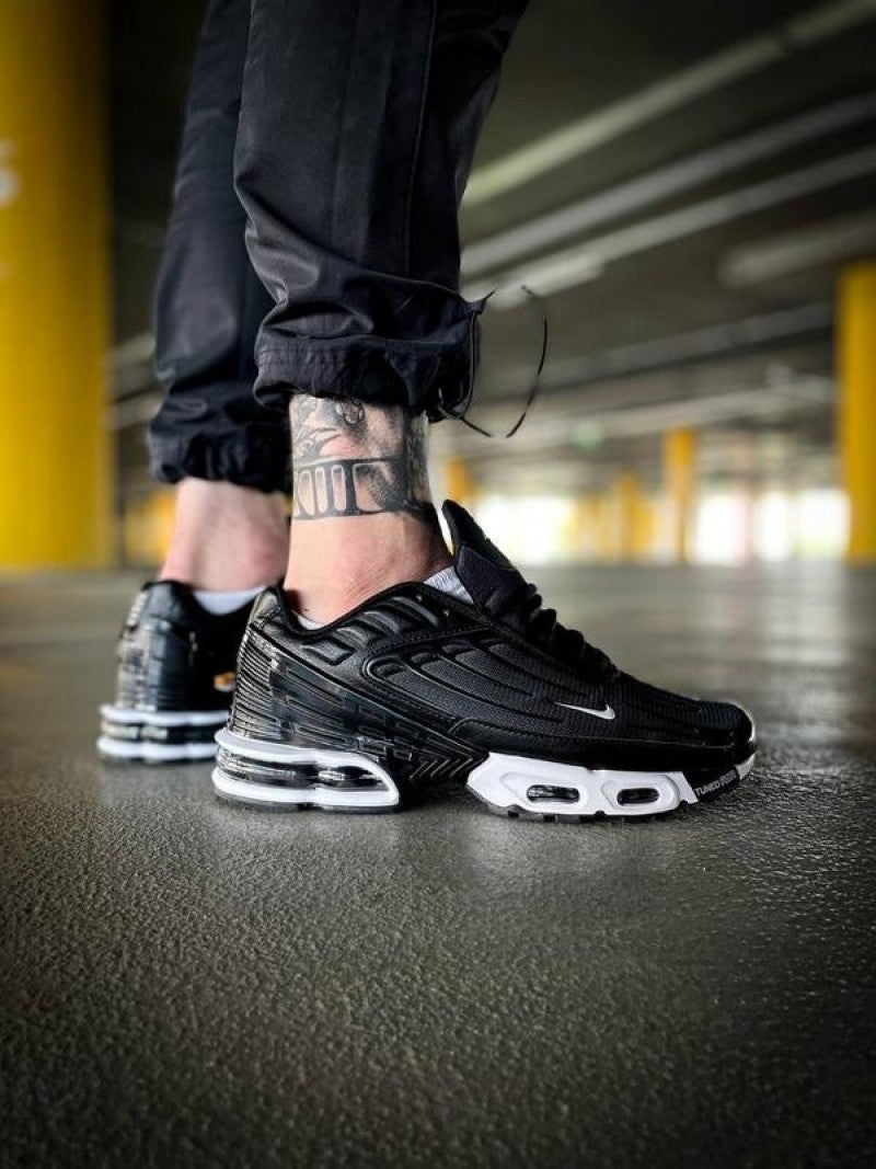 Nikee AirMax Plus 3 "Black White" #716