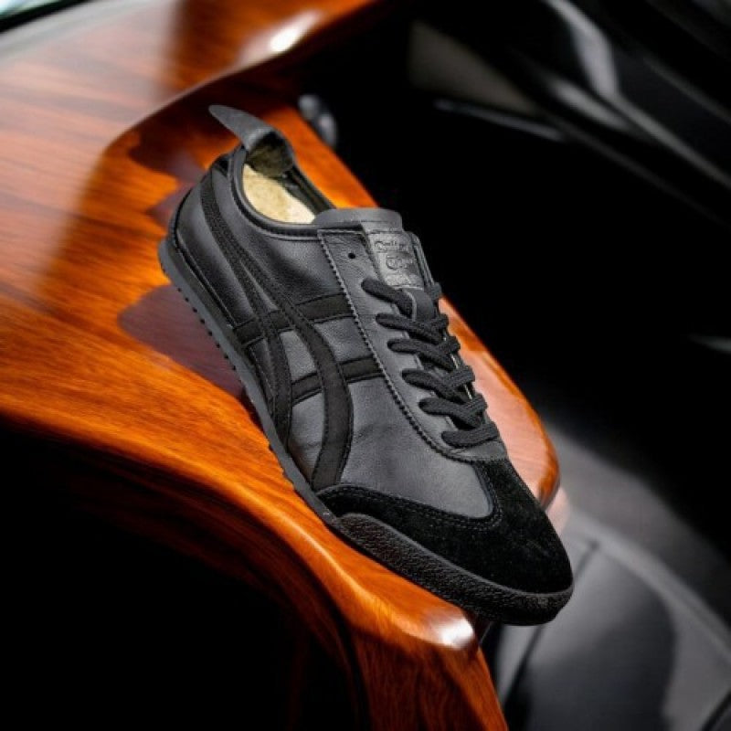 Onitsuka tiger Mexico triple Black 225