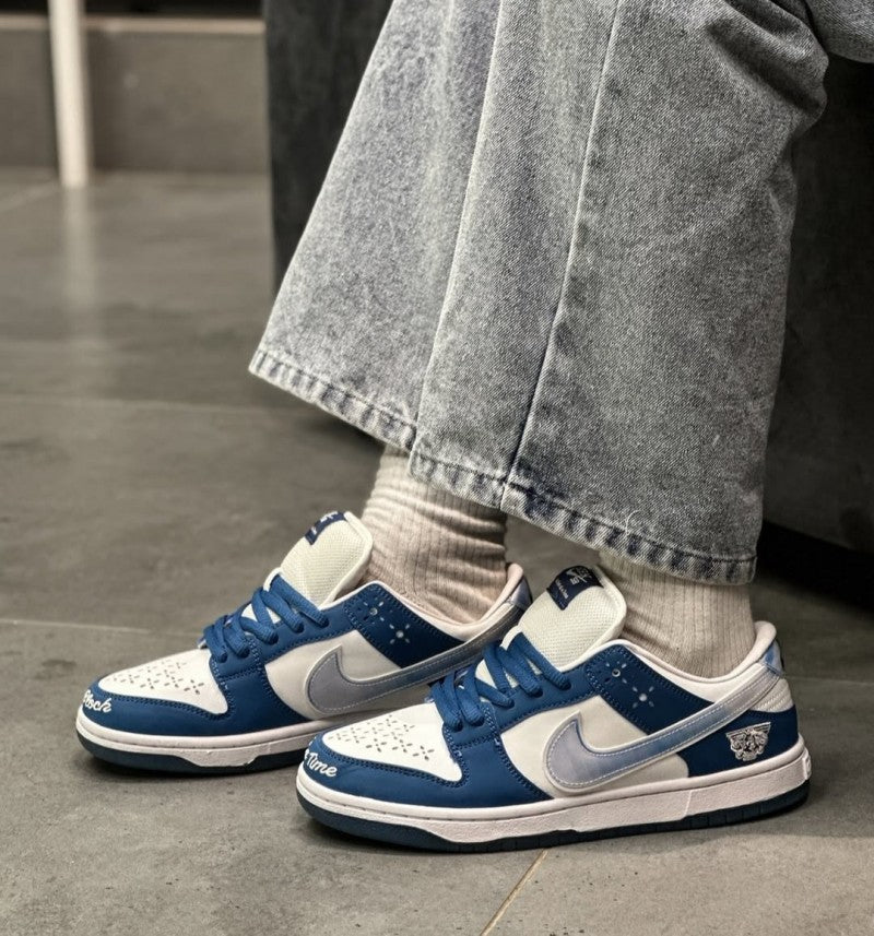 Nikee SB Dunk Low Born X "Raised One Block At Time" #727