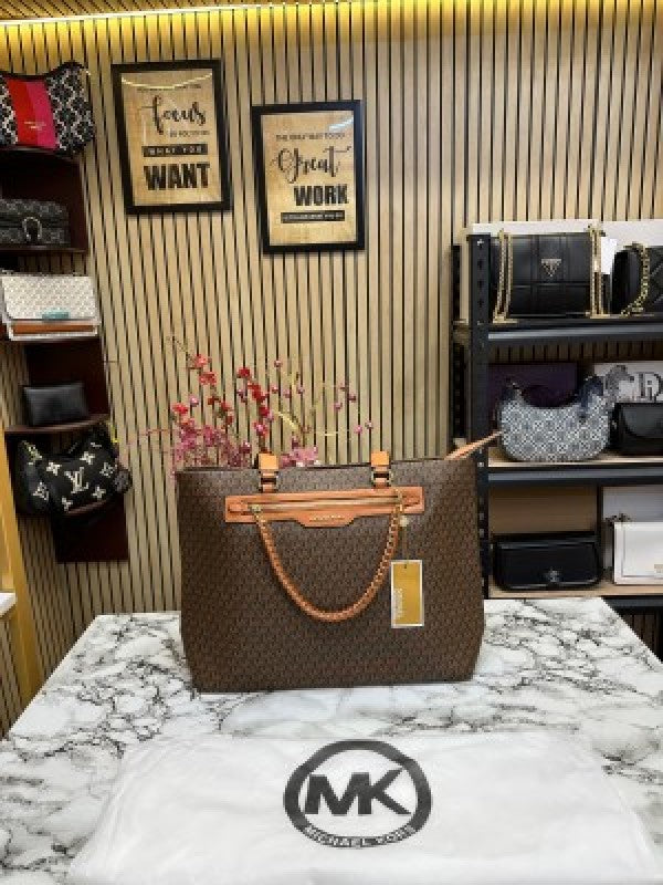 Michael  Kors Slater Large Tote Shoulder Bag Signature (Coffee Brown)