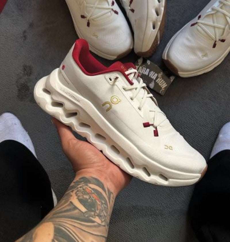 On cloud x chinese new year womens