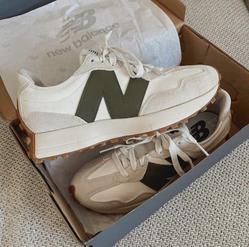 NEW BALANCE 327 MOONBEAM GREEN 110