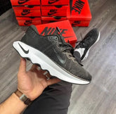 nikee Motiva Training Black (1096