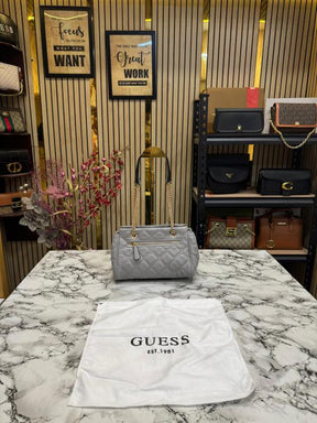 Guess Quilted Crossbody Lolli Handbag With Dust Bag ()