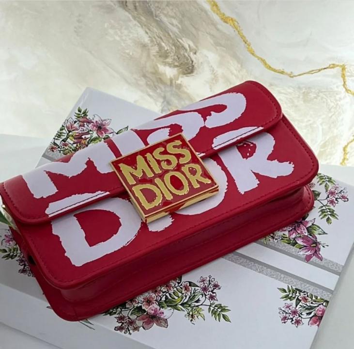 MISS DIO R WITH BOX AND OG PACKING 1007