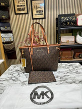 MICHAEL  KORS JET SET TRAVEL BIG MK TOTE BAG WITH WALLET AND DUST BAG (BROWN) 2003