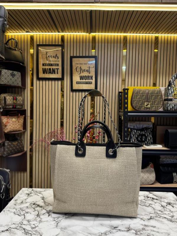 Chane  l Paris Rue Cambon Timeless Tote Bag (Khaki Black)