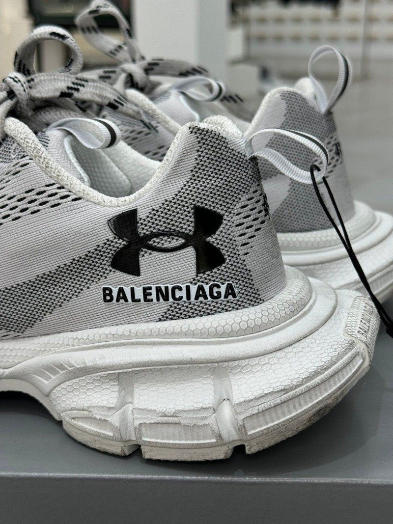 Balenciaga 3xl X under armour grey white (1101