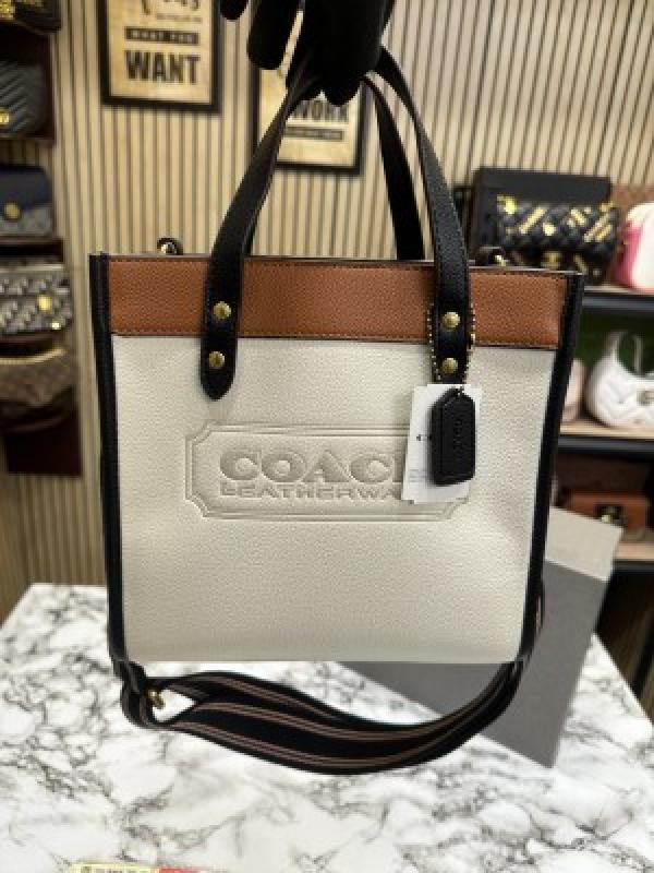 COAC  H FEILD COLOUR BLOCK SMALL TOTE BAG WITH OG BOX AND DUST BAG