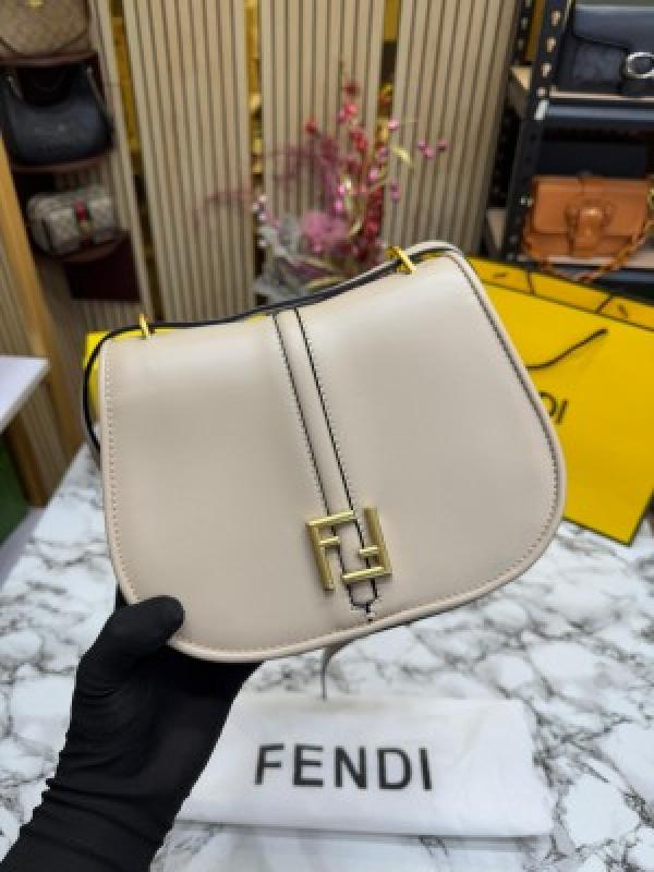 FEND  I COMON FF LOGO PLAQUE HANDBAG WITH OG BOX AND DUST BAG INCLUDING CARRY BAG PREMIUM QUALITY (APRICOT)