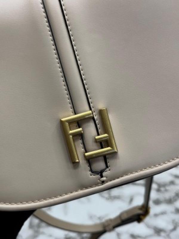 FEND  I COMON FF LOGO PLAQUE HANDBAG WITH OG BOX AND DUST BAG INCLUDING CARRY BAG PREMIUM QUALITY (APRICOT)