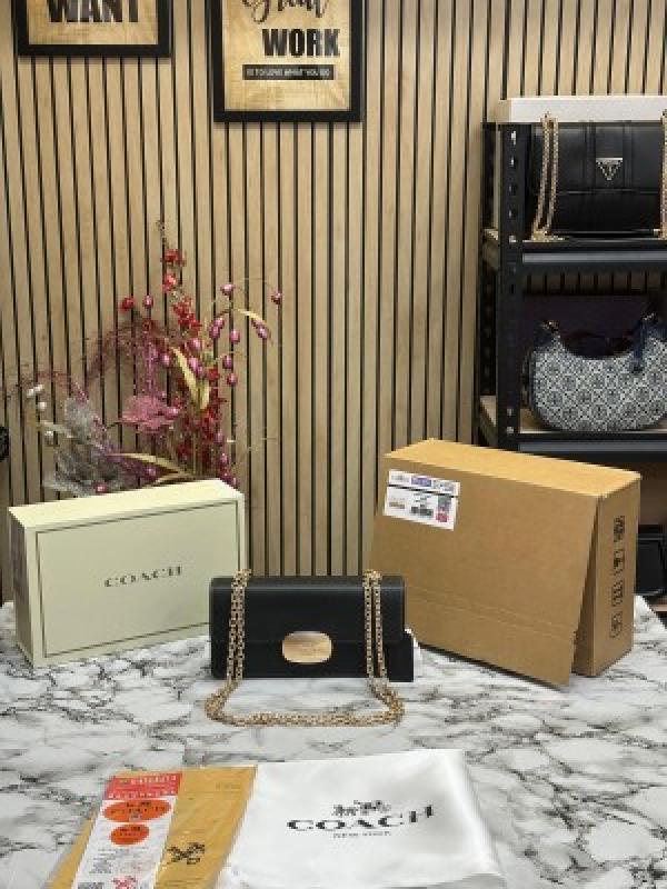 Coach  Eliza  Flap  Crossbody  Bag  With  Double  Og  Box  And  Dust  Bag  (Black)
