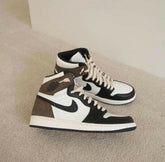 Nik.ee Air Jordan 1 High Mocha Semi UA