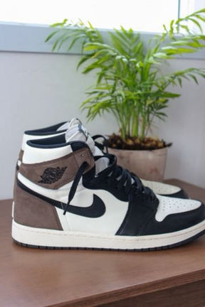 Nik.ee Air Jordan 1 High Mocha Semi UA