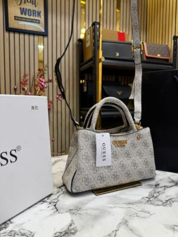 Guess Manhattan Shoulder Bag With Box And Dust Bag Including CarryBag (C2) (Beige white)