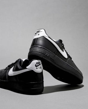 Nik ee Airforce 1 Low Retro QS Black White