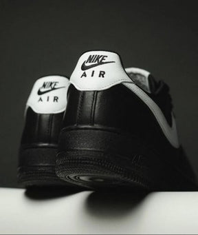 Nik ee Airforce 1 Low Retro QS Black White