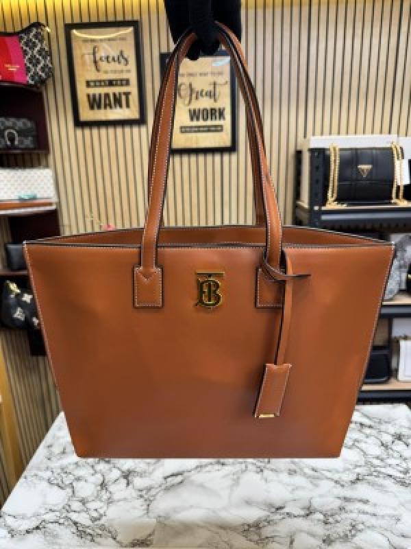 Burberr  y Tb Smooth Leather Tote Bag With Dust Bag (Brown)