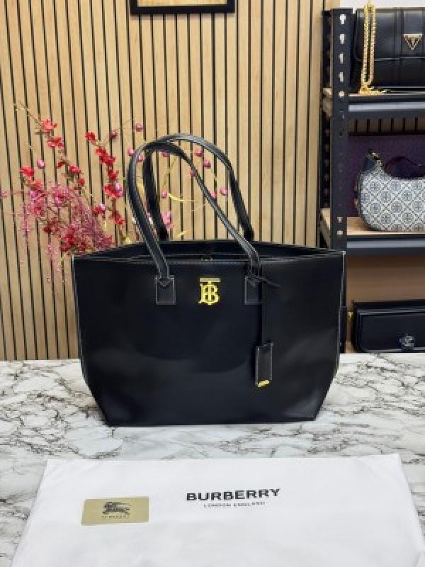 Burberr  y Tb Smooth Leather Tote Bag With Dust Bag (Black)