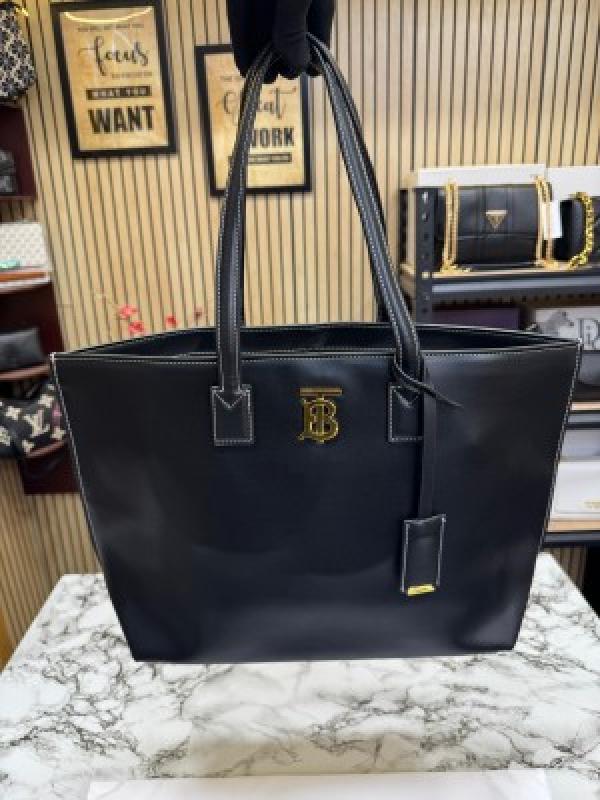 Burberr  y Tb Smooth Leather Tote Bag With Dust Bag (Black)