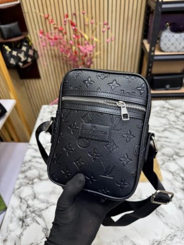Louis  Vuitton Danube Premium  Quality  SideBag Embossed With Dust bag (Black)