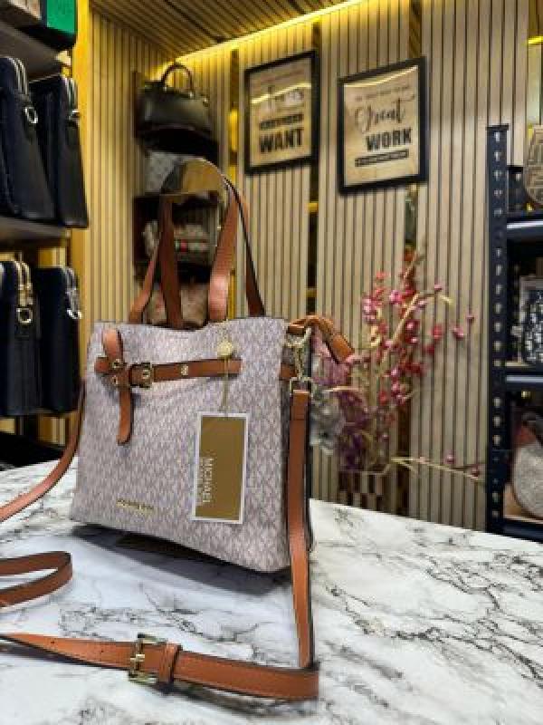 MICHAEL  KORS EMILIA HANDBAG WITH DUST BAG PREMIUM QUALITY (BIEGE)