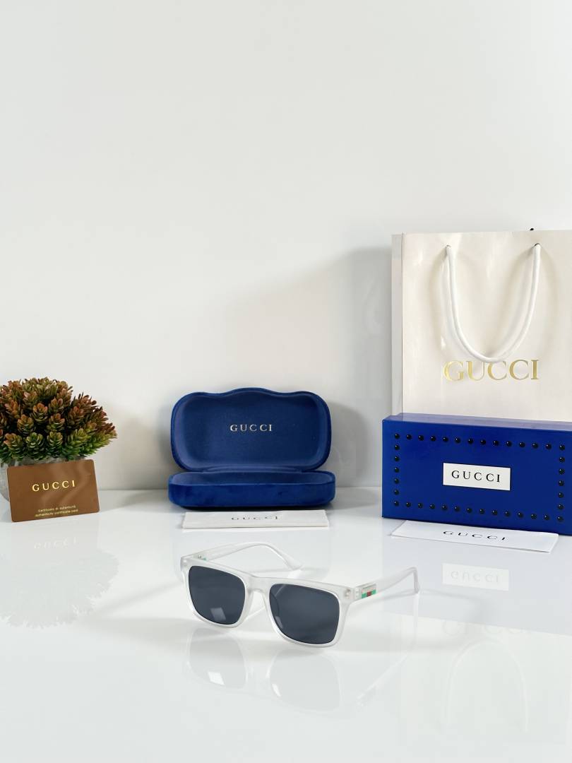 Gucci 1177 Ice Black