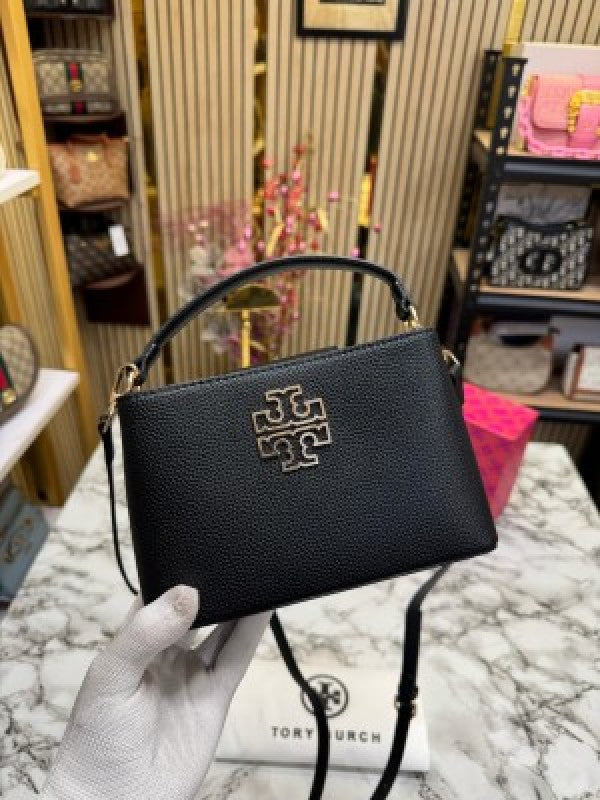 TOR  Y BURCH BRITTEN HANDBAG WITH OG BOX AND DUST BAG AND SLING (BLACK) (S2)