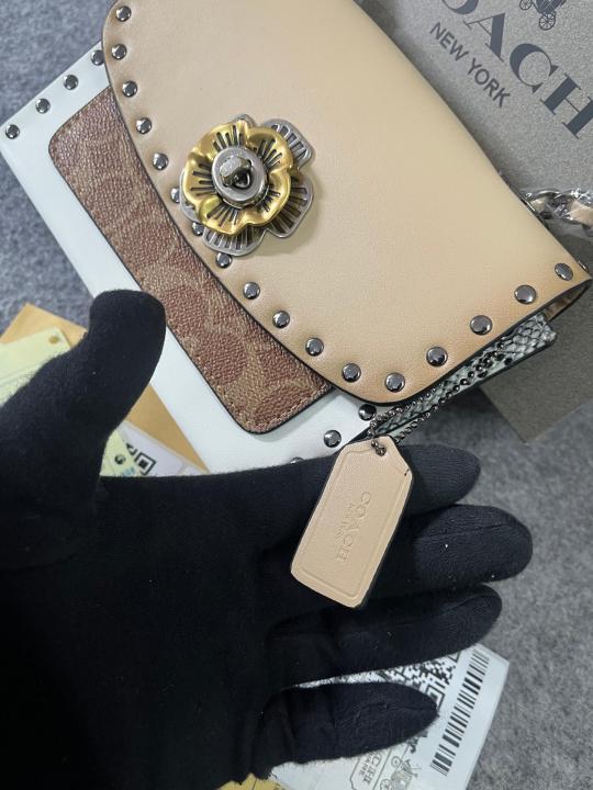 Coach  Parker  Studded  Premium  Shoulder  Bag  With  OG  Box  &  Dust  Bag  (Beige 28032)