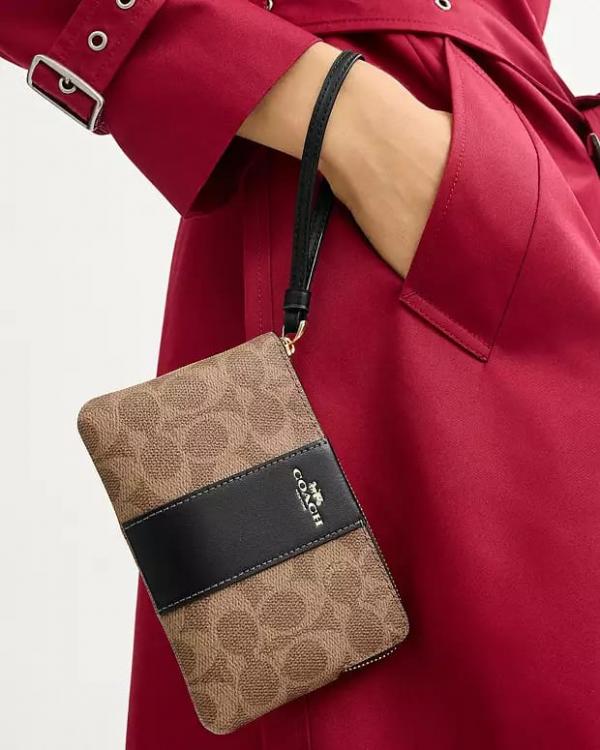 Coach  Corner  Zip  Wristlet  In  Signature  Canvas  With  Black  Stripe  With  OG  Box  &  Dust  Bag  105