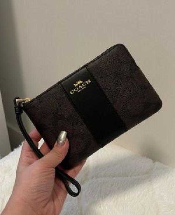 Coach  Corner  Zip  Wristlet  In  Signature  Brown  Canvas  With  Black  Stripe  With  OG  Box  &  Dust  Bag  103