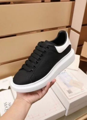 ALEXANDER MCQUEEN PREMIUM SNEAKERS