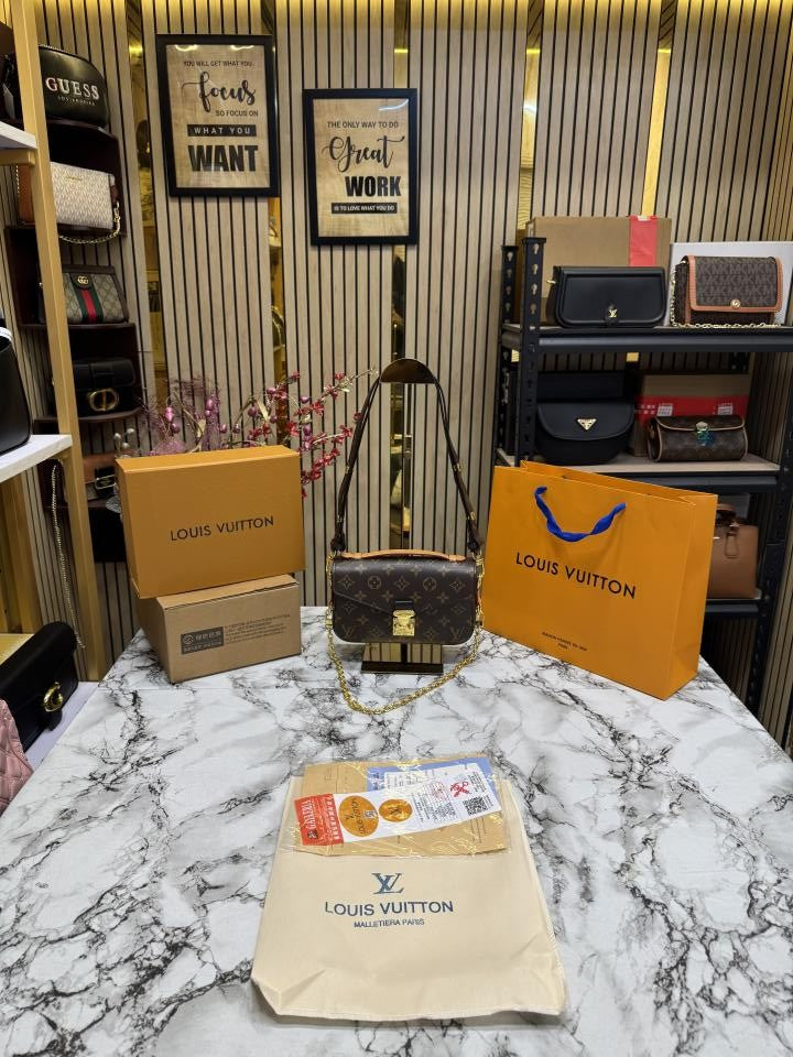 Louis  Vuitton Metis Shoulder Bag With Box And Dust Bag Including Carry Bag (Brown)