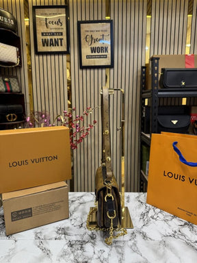 Louis  Vuitton Metis Shoulder Bag With Box And Dust Bag Including Carry Bag (coffee  Brown)