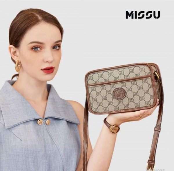 Gucci  camera  gg  crossbody  bag  with  og  box