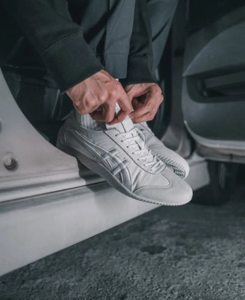 Onitsuka Tiger Mexico 66 Driving White