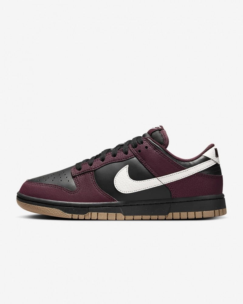 Nik.e Dunk Low Next Nature Burgundy Crush Black 172