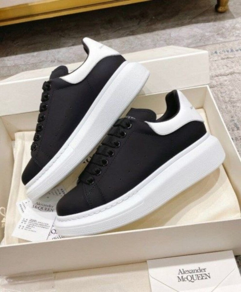 ALEXANDER MCQUEEN PREMIUM SNEAKERS