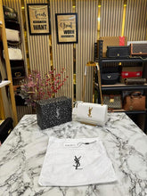 (Ysl) Yves Saint Laurent Sunset Bag With Box And Dust Bag (2345 White)