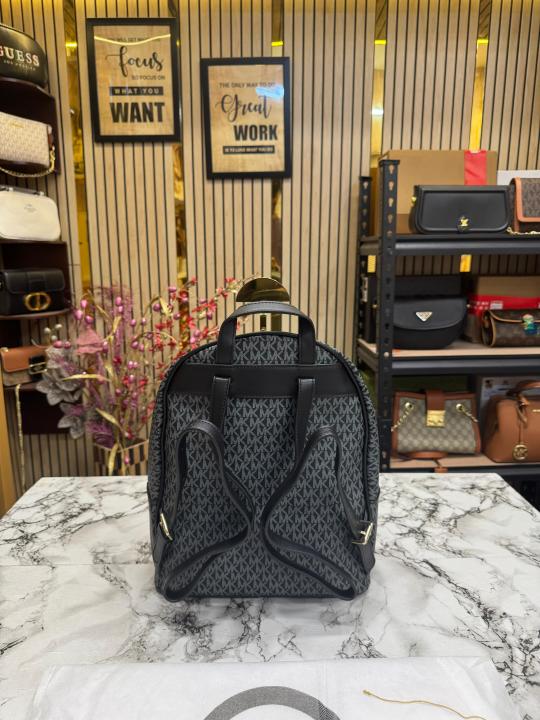 Michael  Kors Kenley Backpack Premium Quality With Dust Bag (Black)
