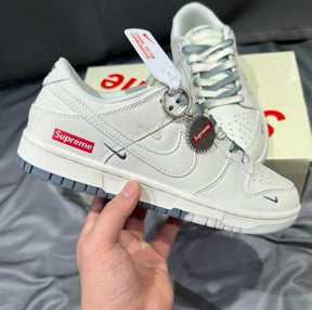 Suprem e x dunk low made by ideas As3