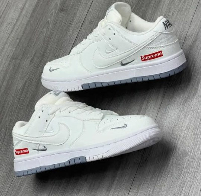 Suprem e x dunk low made by ideas As3