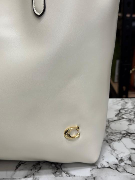Coach  North  Leather  Tote  Bag  Premium  Quality  With  Dust  Bag  (White)